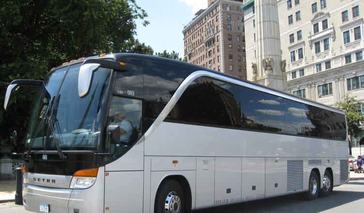 What To Consider While Hiring a Chartered Bus
